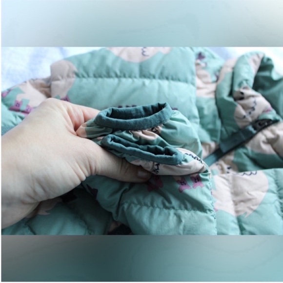 Patagonia Down Sweater Jacket in Gypsum Green Blue White Buffalo 12-18 months - Picture 7 of 11